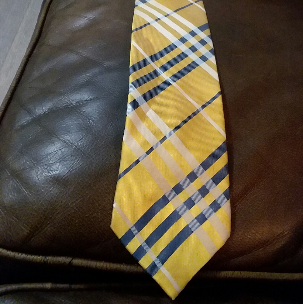 Burberry blue, white and yellow tie